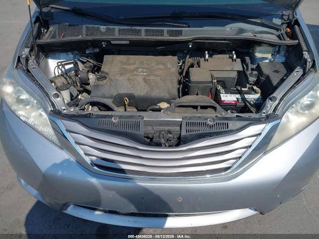 Toyota Sienna Xle 8 Passenger 2015 5TDYK3DC9FS653368 Image 10