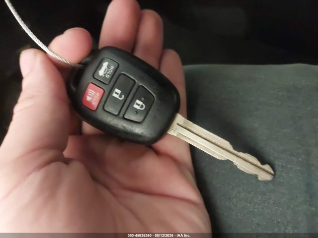 Продаж на аукціоні авто 2016 Toyota Corolla S Plus, vin: 5YFBURHE2GP389192, номер лоту: 45836360