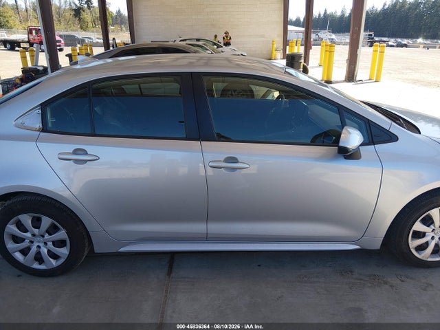 Toyota COROLLA LE 2022 JTDEPMAEXN3005389 Image 14