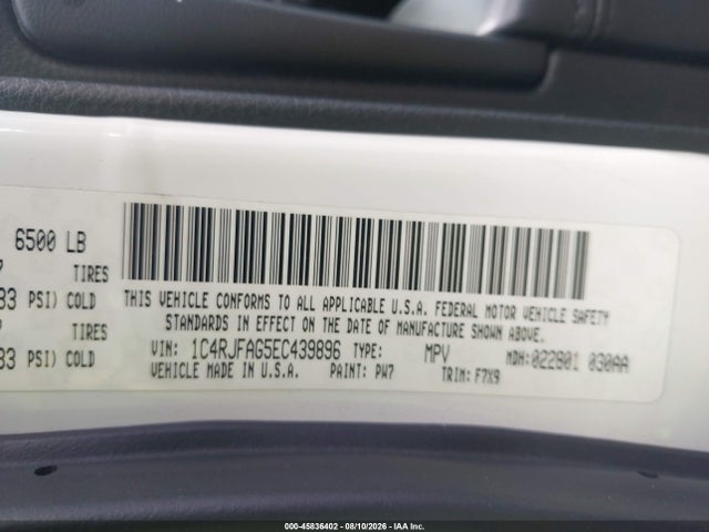 Продажа на аукционе авто 2014 Jeep Grand Cherokee Laredo, vin: 1C4RJFAG5EC439896, номер лота: 45836402