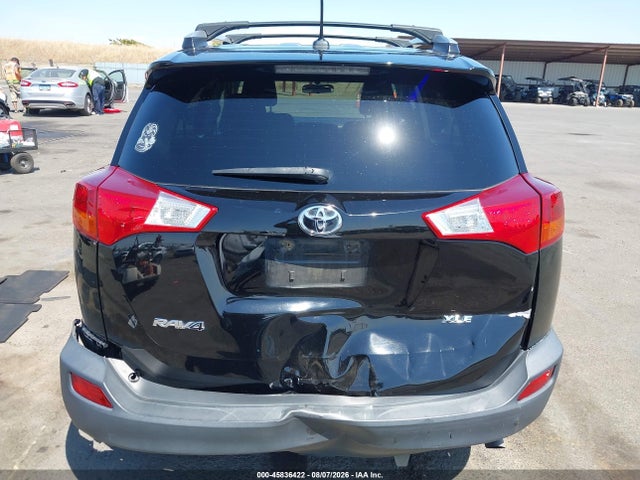 2T3WFREV9EW075736 Toyota Rav4 Xle