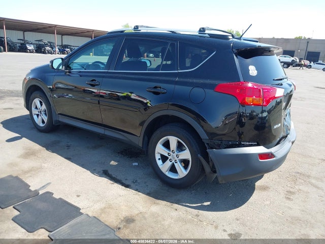 2T3WFREV9EW075736 Toyota Rav4 Xle