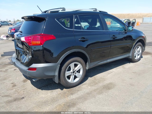2T3WFREV9EW075736 Toyota Rav4 Xle