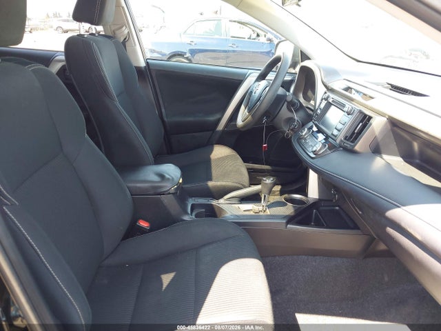 2T3WFREV9EW075736 Toyota Rav4 Xle