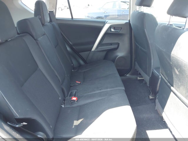2T3WFREV9EW075736 Toyota Rav4 Xle