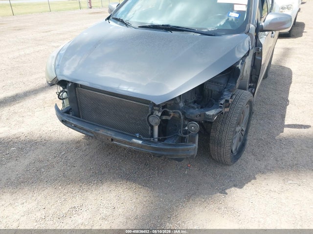 Продаж на аукціоні авто 2015 Hyundai Tucson Se, vin: KM8JU3AG2FU043290, номер лоту: 45836452