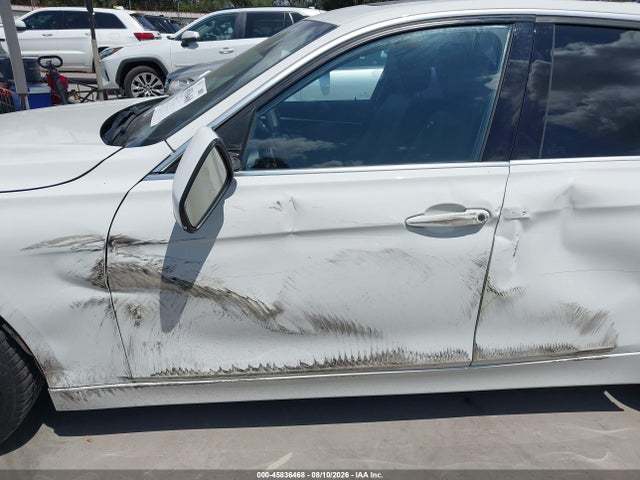 45836468 :رقم المزاد ، WBA8B9G50JNU96700 vin ، 2018 Bmw 330i مزاد بيع
