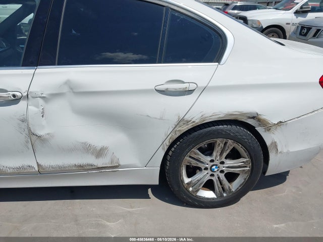 45836468 :رقم المزاد ، WBA8B9G50JNU96700 vin ، 2018 Bmw 330i مزاد بيع