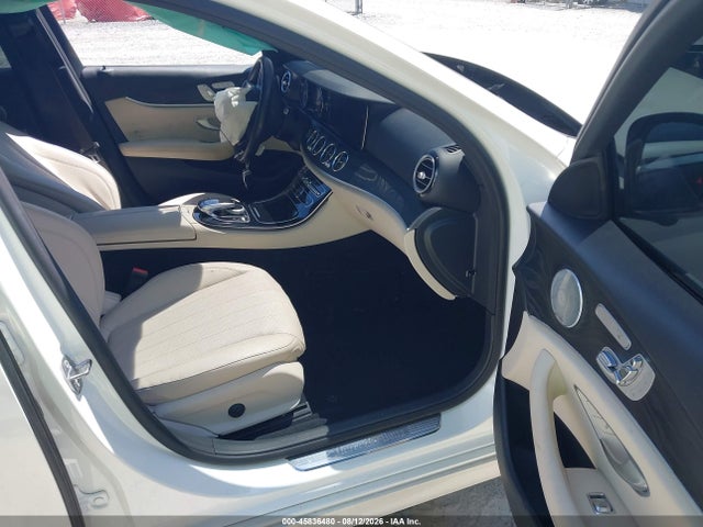 45836480 :رقم المزاد ، WDDZF4JB5HA034248 vin ، 2017 Mercedes-benz E 300 مزاد بيع