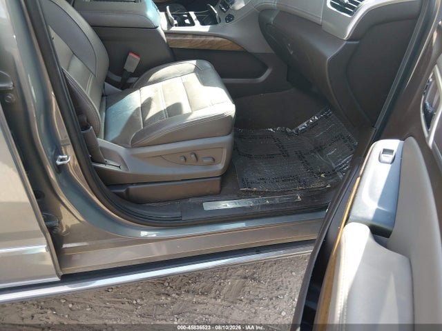 Продаж на аукціоні авто 2019 Gmc Yukon Denali, vin: 1GKS2CKJ7KR390897, номер лоту: 45836523