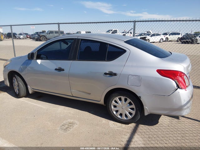 2015 Nissan Versa 1.6 S მანქანა იყიდება აუქციონზე, vin: 3N1CN7AP8FL875327, აუქციონის ნომერი: 45836690