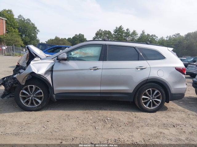 2017 Hyundai Santa Fe Se მანქანა იყიდება აუქციონზე, vin: KM8SNDHF5HU251266, აუქციონის ნომერი: 45836713
