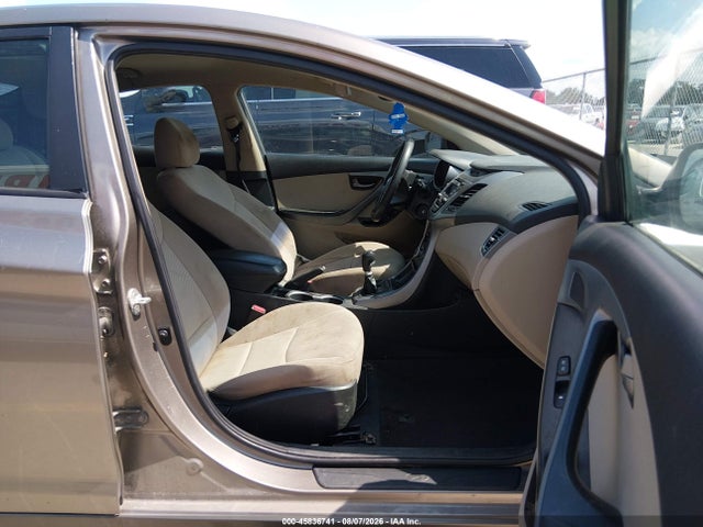 2014 Hyundai Elantra Se მანქანა იყიდება აუქციონზე, vin: 5NPDH4AE1EH477168, აუქციონის ნომერი: 45836741