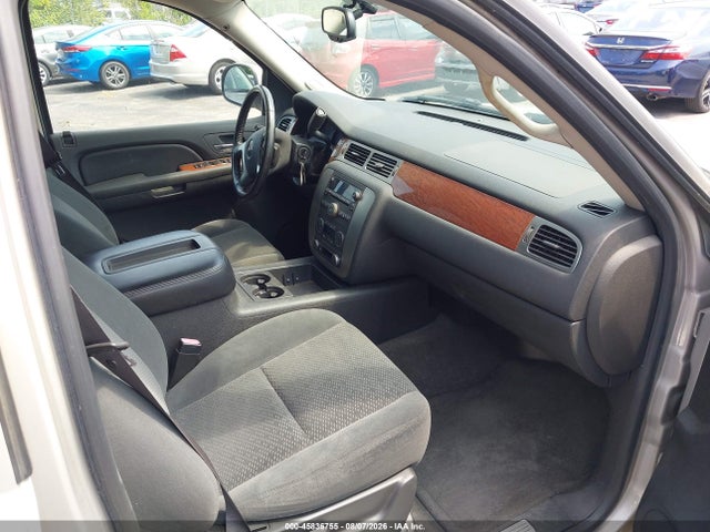 45836755 :رقم المزاد ، 1GKFK163X7J217849 vin ، 2007 Gmc Yukon Xl 1500 Slt مزاد بيع