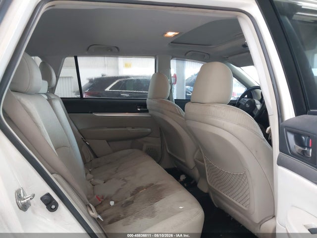Продажа на аукционе авто 2011 Subaru Outback 2.5i Premium, vin: 4S4BRCGC2B3330526, номер лота: 45836811