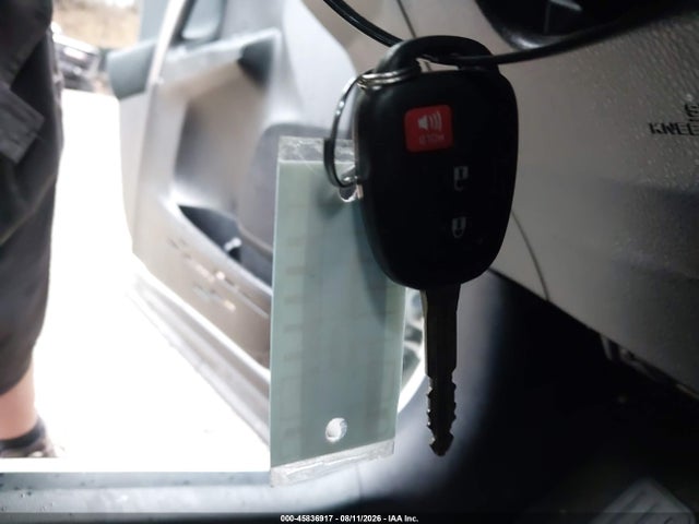 45836917 :رقم المزاد ، JTMZFREV7HJ123041 vin ، 2017 Toyota Rav4 Le مزاد بيع