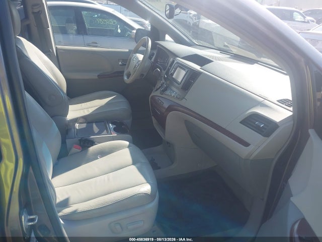 Toyota Sienna Xle 7 Passenger 2014 5TDDK3DC3ES086121 Image 5