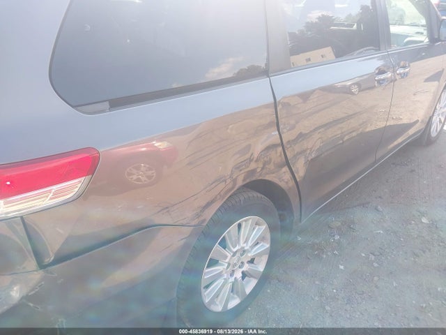Toyota Sienna Xle 7 Passenger 2014 5TDDK3DC3ES086121 Image 6