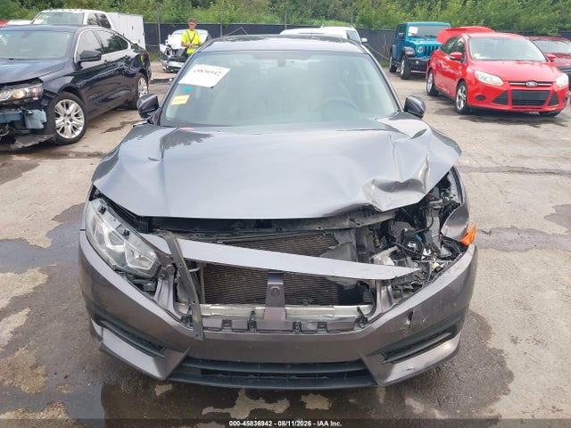 Aukcja sprzedaży 2018 Honda Civic Ex, vin: 19XFC2F70JE029301, numer aukcji: 45836942