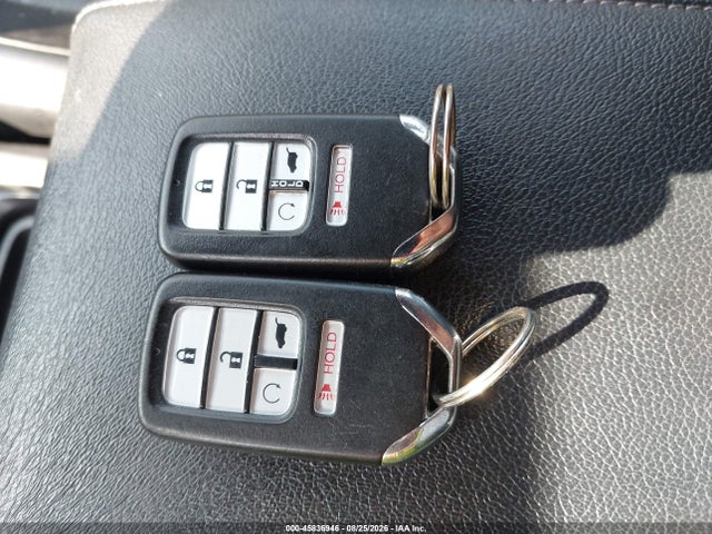 45836946 :رقم المزاد ، 5J6RW2H92HL040007 vin ، 2017 Honda Cr-v Touring مزاد بيع