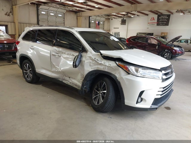 2019 Toyota Highlander Xle მანქანა იყიდება აუქციონზე, vin: 5TDKZRFH4KS311513, აუქციონის ნომერი: 45837014