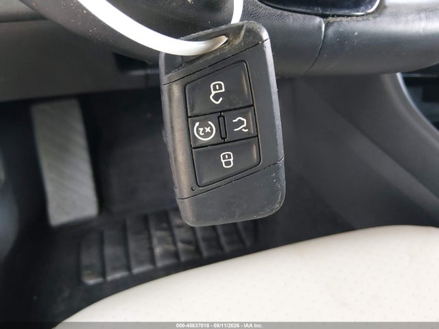 2021 Volkswagen Jetta 1.4t R-line/1.4t Se/s მანქანა იყიდება აუქციონზე, vin: 3VWC57BU0MM065633, აუქციონის ნომერი: 45837018