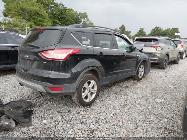 Продажа на аукционе авто 2016 Ford Escape Se, vin: 1FMCU9GX9GUB33735, номер лота: 45837115