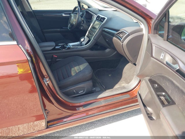 3FA6P0HD3GR255965 Ford FUSION SE