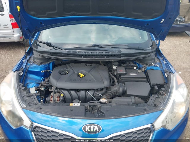 45837132 :رقم المزاد ، KNAFX4A66F5353156 vin ، 2015 Kia Forte Lx مزاد بيع