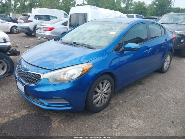 45837132 :رقم المزاد ، KNAFX4A66F5353156 vin ، 2015 Kia Forte Lx مزاد بيع
