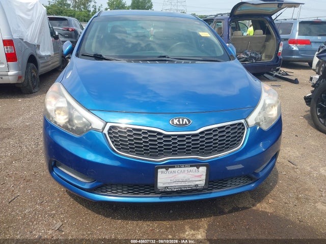 45837132 :رقم المزاد ، KNAFX4A66F5353156 vin ، 2015 Kia Forte Lx مزاد بيع