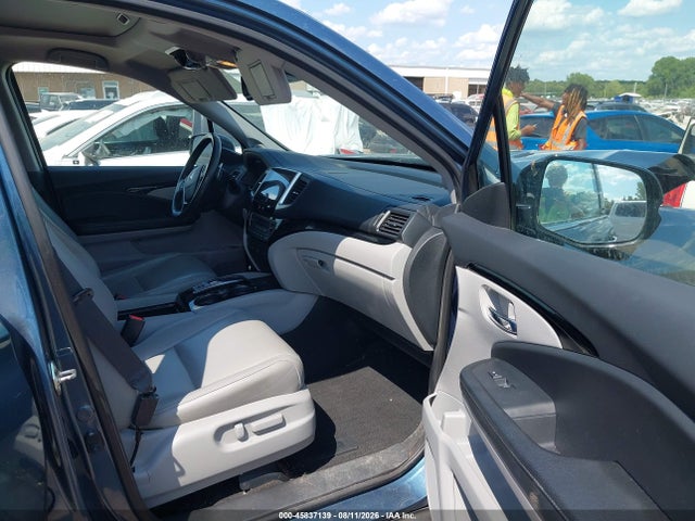 Aukcja sprzedaży 2017 Honda Pilot Touring, vin: 5FNYF5H90HB015077, numer aukcji: 45837139