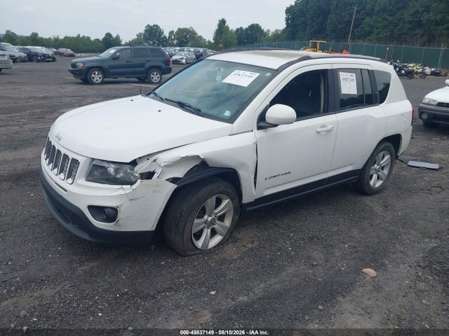 45837149 :رقم المزاد ، 1C4NJDEB3GD687174 vin ، 2016 Jeep Compass Latitude مزاد بيع