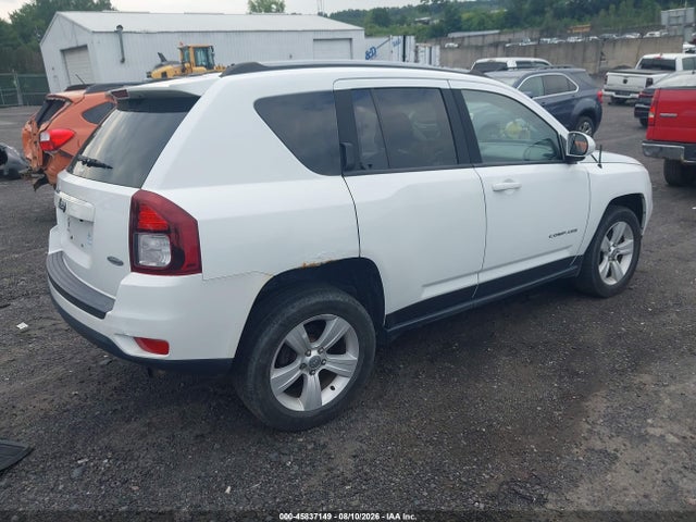 45837149 :رقم المزاد ، 1C4NJDEB3GD687174 vin ، 2016 Jeep Compass Latitude مزاد بيع