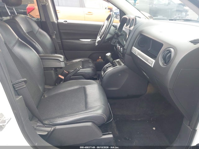 45837149 :رقم المزاد ، 1C4NJDEB3GD687174 vin ، 2016 Jeep Compass Latitude مزاد بيع