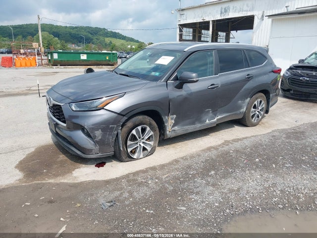 Продажа на аукционе авто 2023 Toyota Highlander Hybrid Xle, vin: 5TDKBRCH6PS586980, номер лота: 45837166