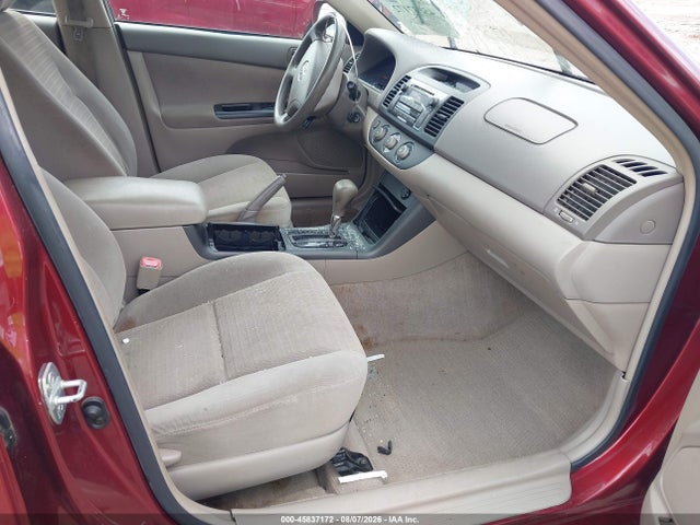 45837172 :رقم المزاد ، 4T1BE32K66U136253 vin ، 2006 Toyota Camry Le مزاد بيع
