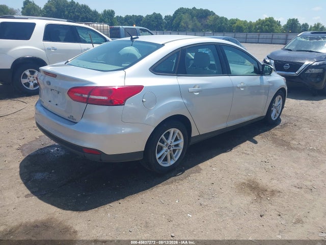 Продажа на аукционе авто 2015 Ford Focus Se, vin: 1FADP3F24FL304405, номер лота: 45837272