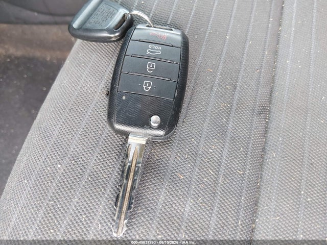 45837293 :رقم المزاد ، KNAFX4A65G5513030 vin ، 2016 Kia Forte Lx مزاد بيع