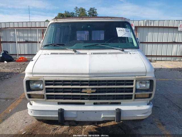 45837304 :رقم المزاد ، 1GCEG25K9SF112531 vin ، 1995 Chevrolet G20 مزاد بيع