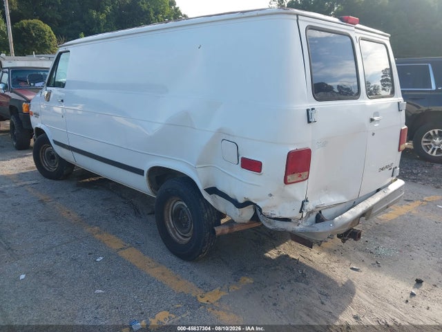 45837304 :رقم المزاد ، 1GCEG25K9SF112531 vin ، 1995 Chevrolet G20 مزاد بيع