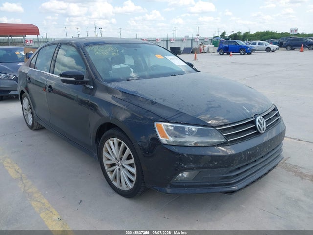 2015 Volkswagen Jetta 1.8t Se მანქანა იყიდება აუქციონზე, vin: 3VWD17AJ8FM318224, აუქციონის ნომერი: 45837359