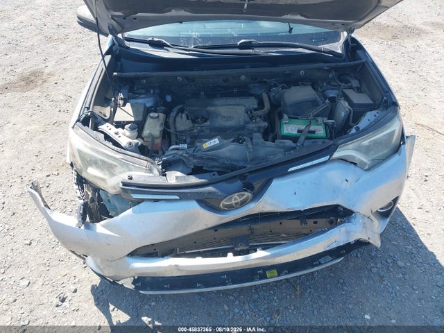 2018 Toyota Rav4 Xle მანქანა იყიდება აუქციონზე, vin: JTMWFREV7JD114735, აუქციონის ნომერი: 45837365