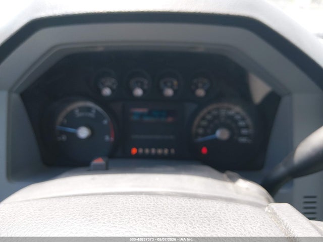 Продажа на аукционе авто 2015 Ford F-450 Xl, vin: 1FT8W4DTXFEB33812, номер лота: 45837373