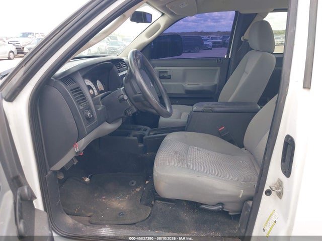 45837380 :رقم المزاد ، 1D7RE2BKXBS586545 vin ، 2011 Ram Dakota St مزاد بيع