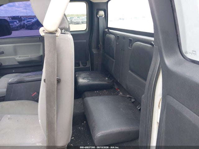 45837380 :رقم المزاد ، 1D7RE2BKXBS586545 vin ، 2011 Ram Dakota St مزاد بيع