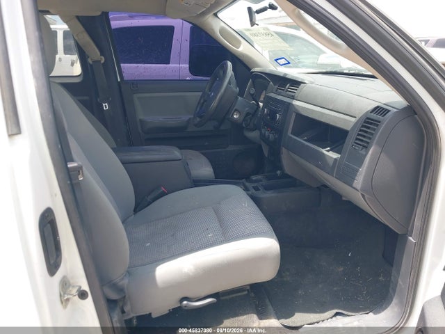 45837380 :رقم المزاد ، 1D7RE2BKXBS586545 vin ، 2011 Ram Dakota St مزاد بيع