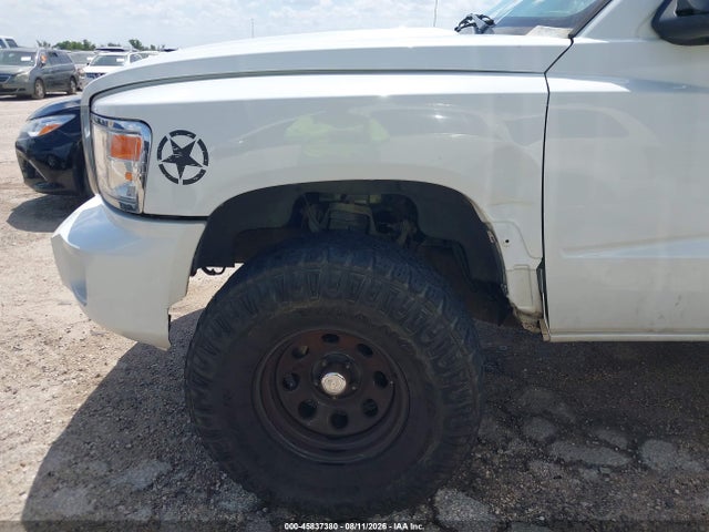 45837380 :رقم المزاد ، 1D7RE2BKXBS586545 vin ، 2011 Ram Dakota St مزاد بيع