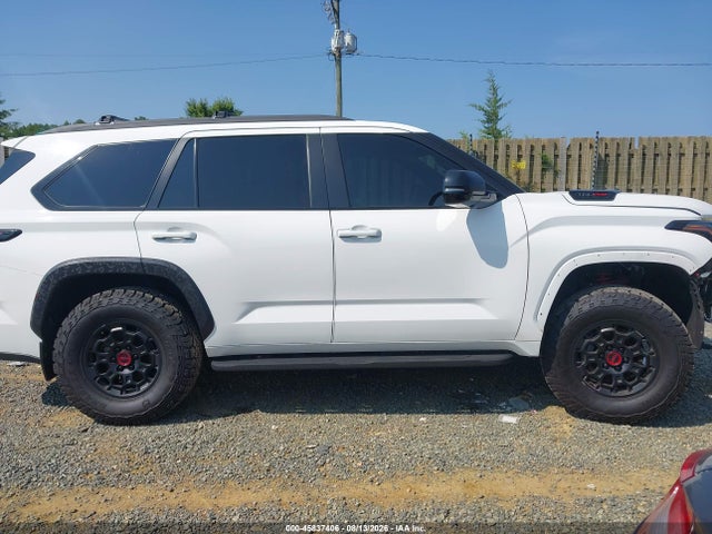 45837406 :رقم المزاد ، 7SVAAABA3RX027507 vin ، 2024 Toyota Sequoia Trd Pro مزاد بيع