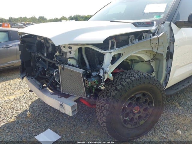 45837406 :رقم المزاد ، 7SVAAABA3RX027507 vin ، 2024 Toyota Sequoia Trd Pro مزاد بيع